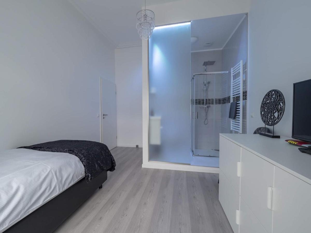 Executive Single Room With En-Suite In Guest House City Centre 룩셈부르크 외부 사진